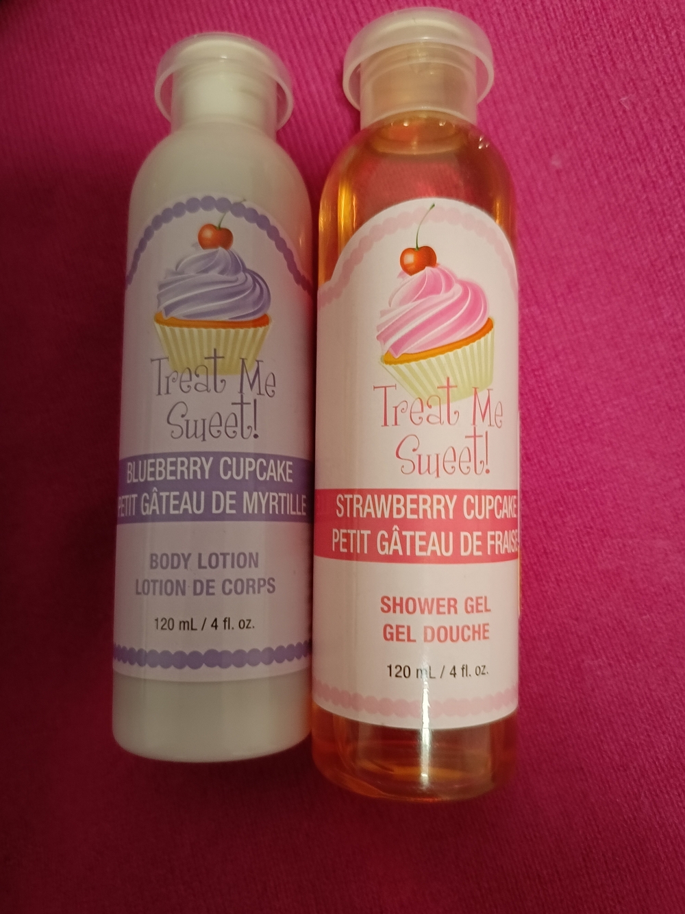 🍓Strawberry Cupcake Shower Gel - 🫐Blueberry Cupcake Body Lotion